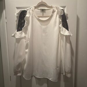 LANE BRYANT Womens  Ivory Black Ruffle Lace Sleeve Top Blouse Size 22/24